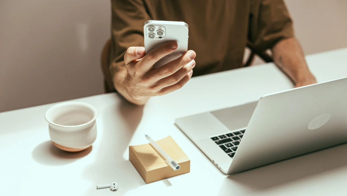 AI Lead Generation: The Ultimate Guide to Scalable B2B Growth in 2025
